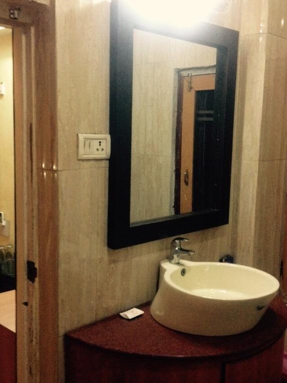 Hotel Bengal International Siliguri Phòng bức ảnh