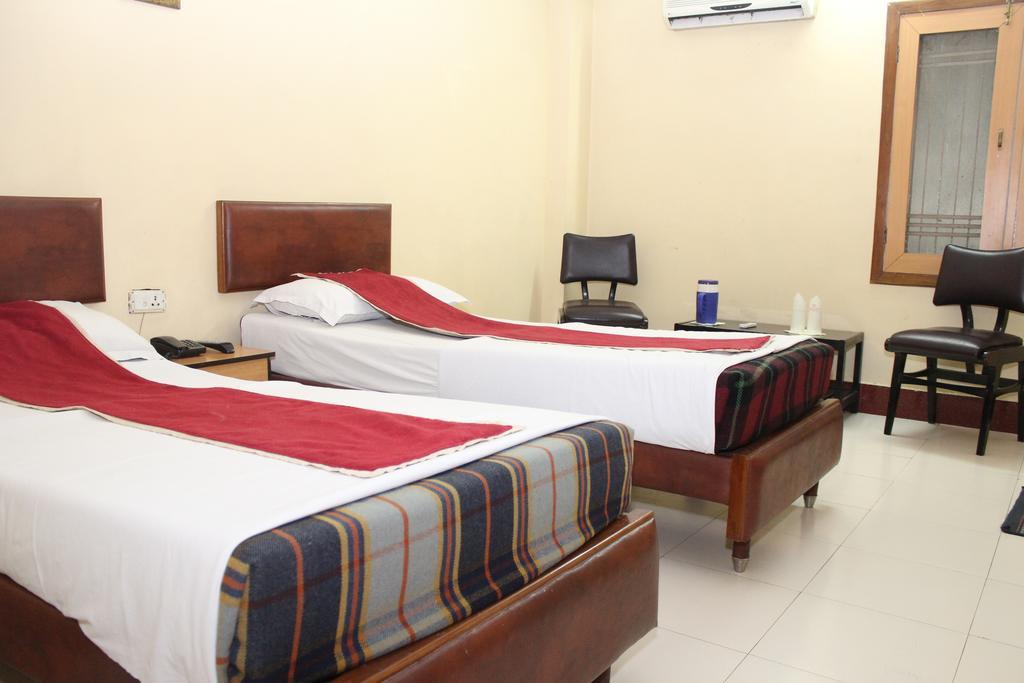 Hotel Bengal International Siliguri Phòng bức ảnh